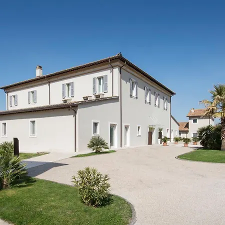 & Le Colombare Foligno