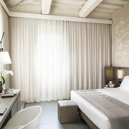 & Le Colombare Hotel Foligno