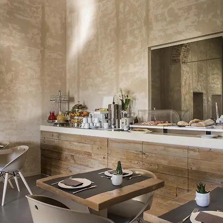 & Le Colombare 3* Foligno