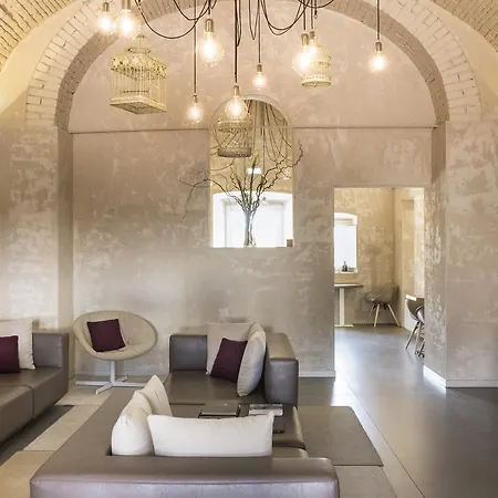 Hotel Hotel&resort Le Colombare Foligno