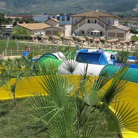 Hotel & Le Colombare 3*